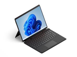 Surface Pro X se muestra en una vista de tres cuartos, con el soporte trasero extendido y la funda con teclado.