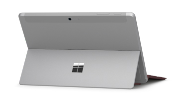 Surface Go avec vue du panneau arrière de Surface Go Signature Type Cover